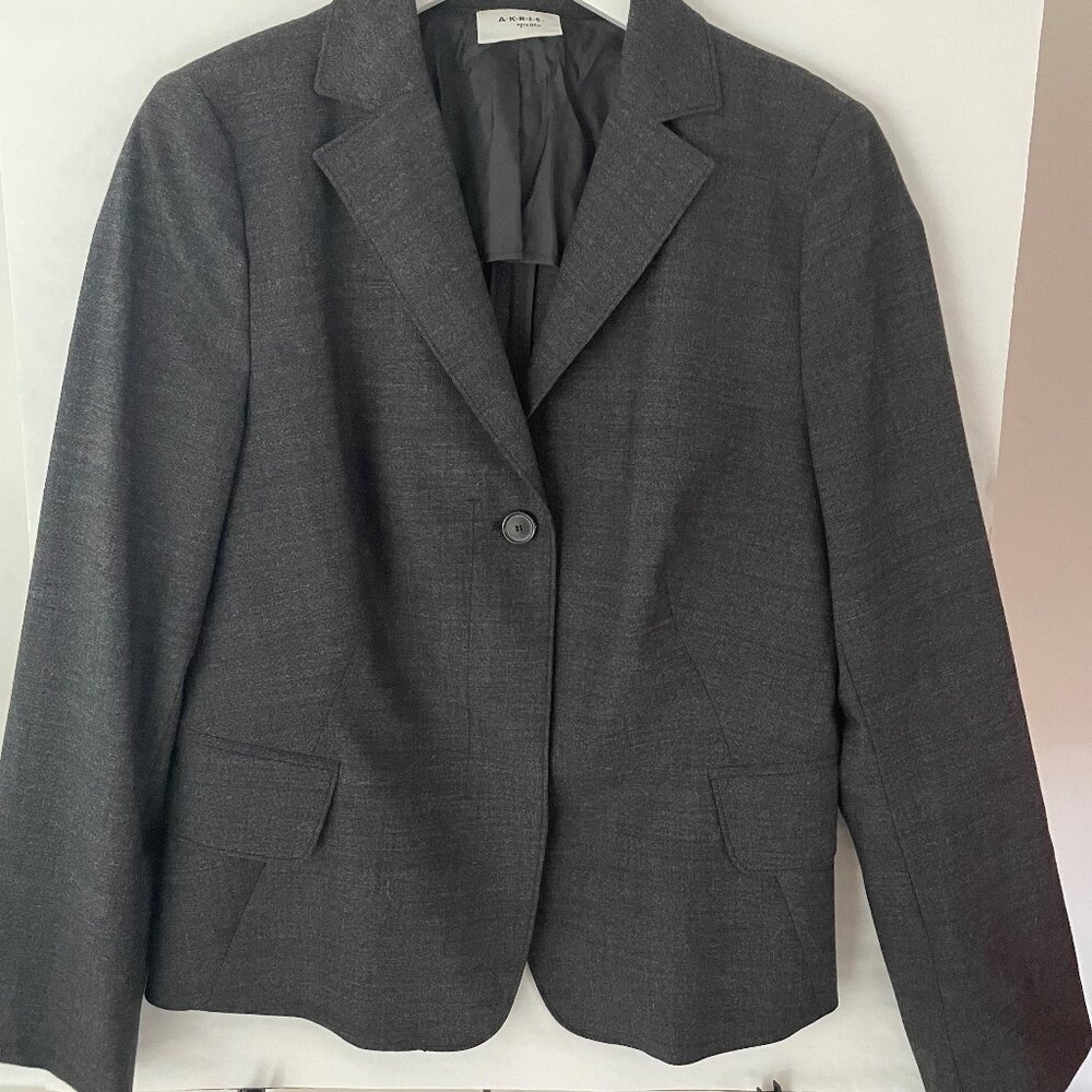 Akris Punto Gray Wool Blazer